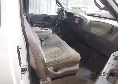 2000 Ford F-150 Lariat/Work Series/Xl/Xlt from USA, damaged, VIN 1FTRX17W5YNA88674